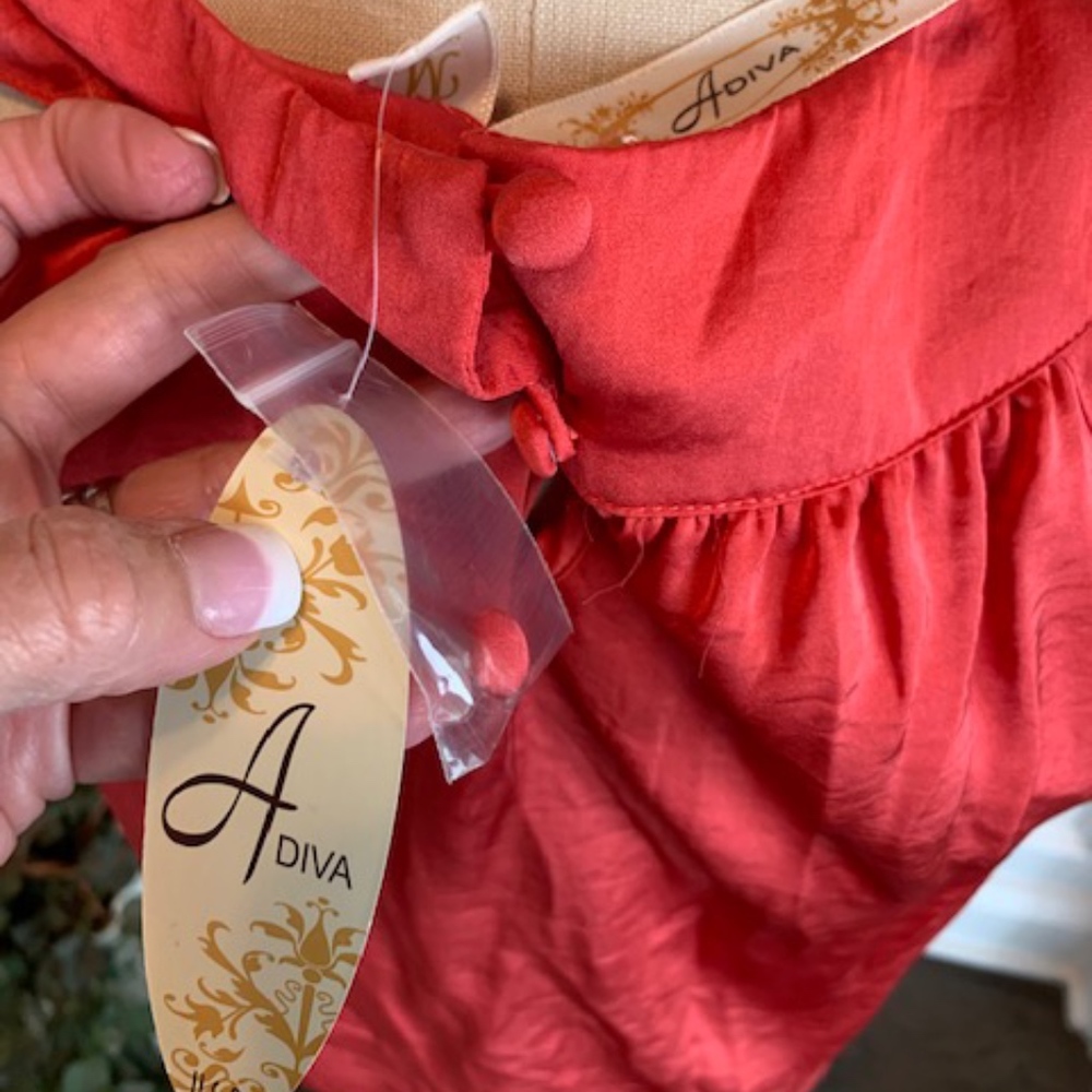 ADIVA NWT Women's Satin Halter Top - Picture 7 of 8